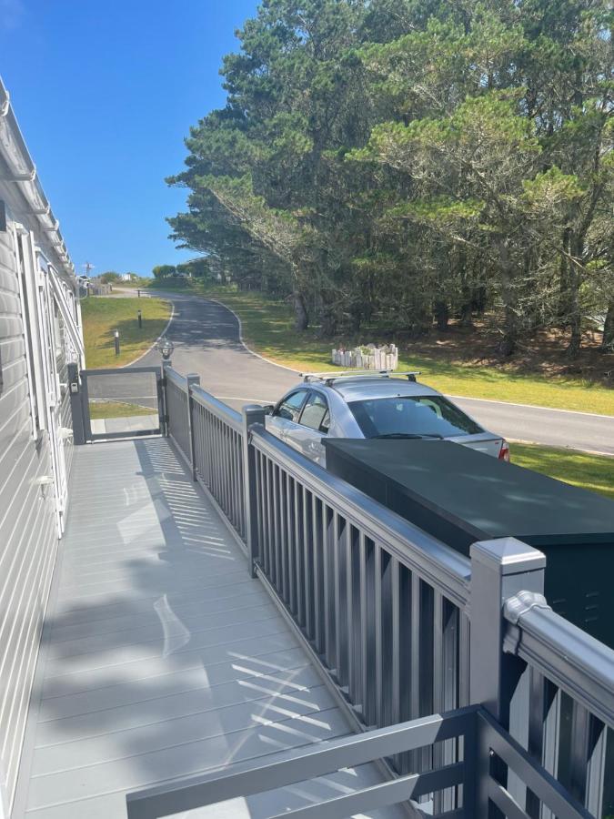 Holiday Home With Stunning Views New Quay Exterior foto
