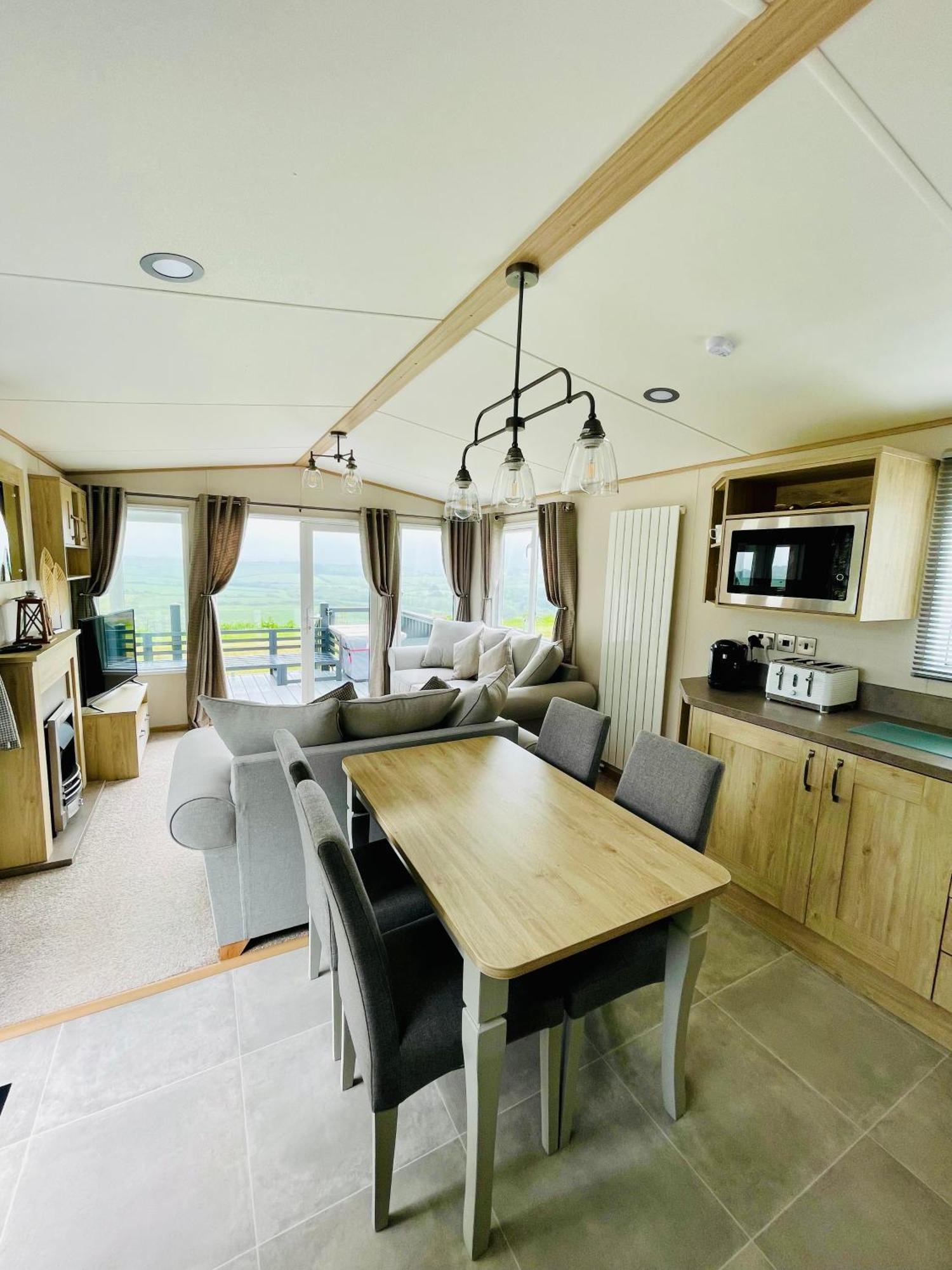 Holiday Home With Stunning Views New Quay Exterior foto